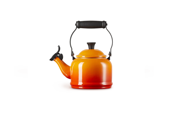 Demi Kettle with Phenolic Knob