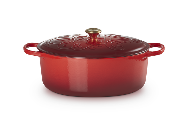 Cast Iron Signature Santa Oval Casserole