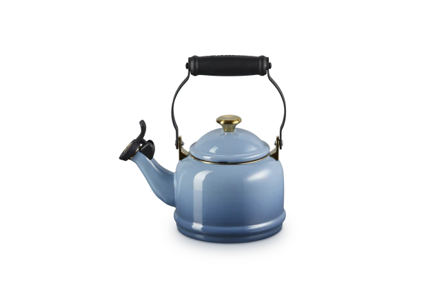 Demi Kettle with Gold Knob