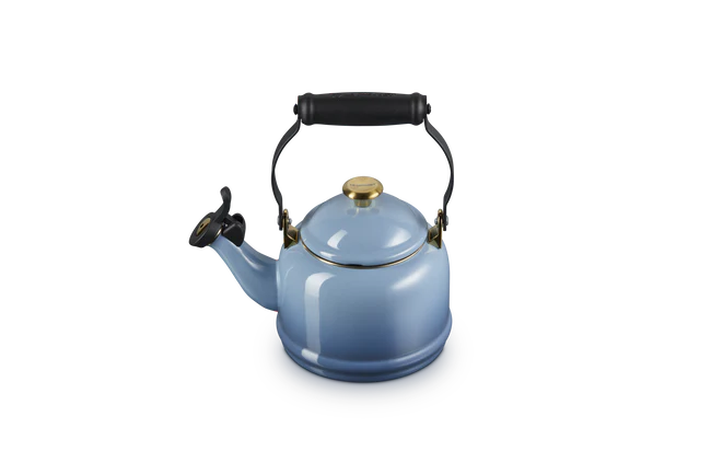 Demi Kettle with Gold Knob